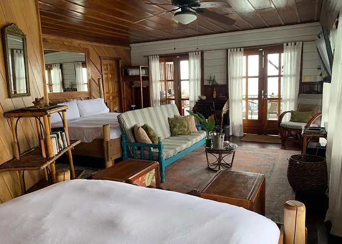 Casa Acuario Boutique Hotel